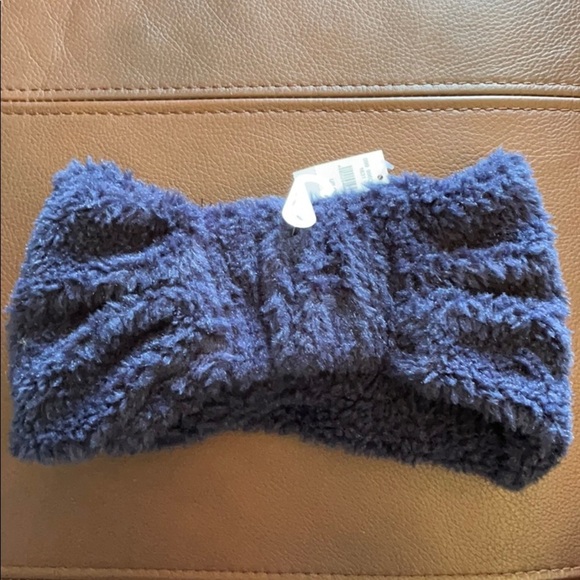 Aerie Fuzzy Super Soft Winter Headband Dark Blue OS - Picture 2 of 5